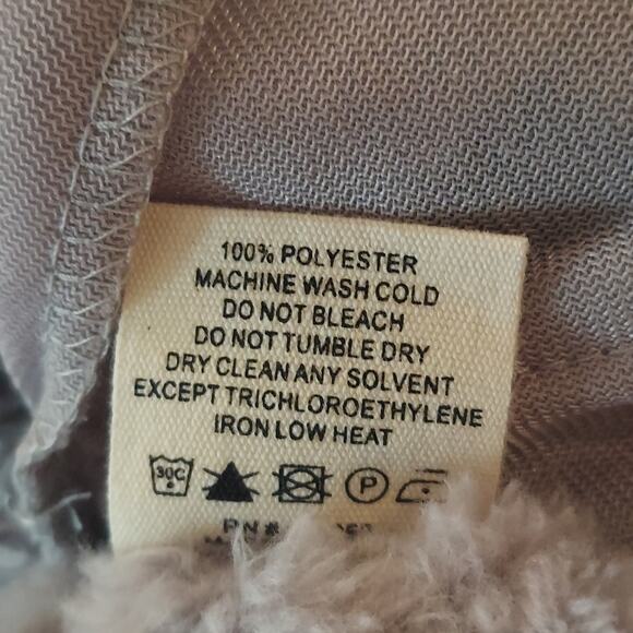 Simply Southern Gray Pollover Size Small Super Soft Fleece Plaid Accents Pockets - Picture 7 of 7